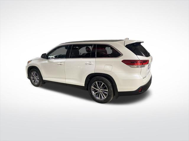 used 2019 Toyota Highlander car, priced at $29,000