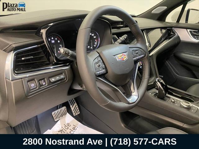 used 2024 Cadillac XT6 car, priced at $58,068