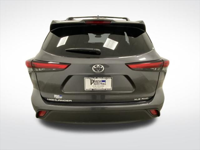 used 2023 Toyota Highlander car, priced at $37,698