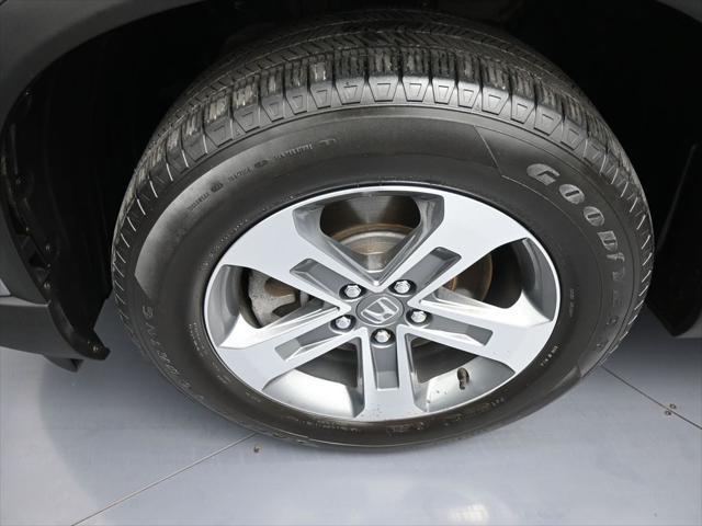 used 2023 Honda Pilot car, priced at $37,900