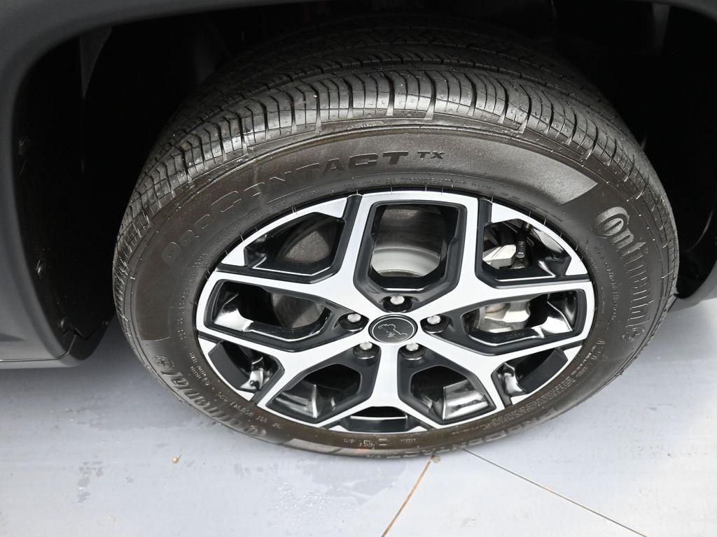 used 2025 Jeep Compass car, priced at $30,800