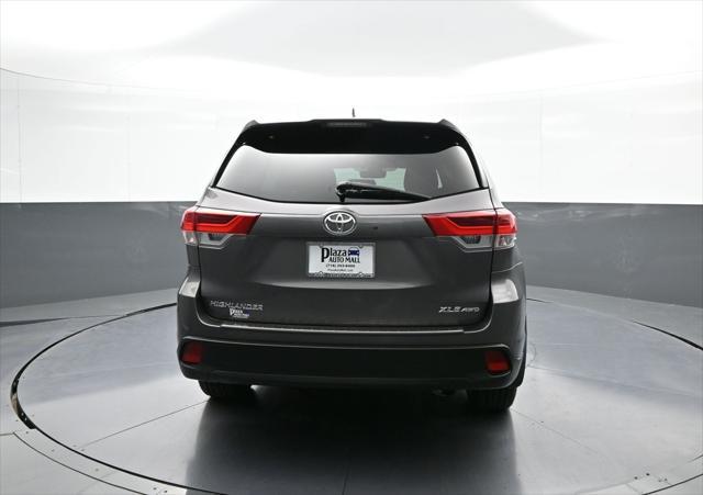 used 2019 Toyota Highlander car, priced at $29,000