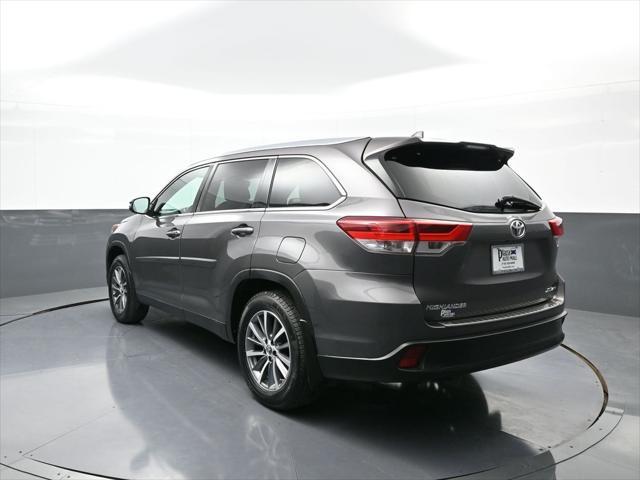 used 2019 Toyota Highlander car, priced at $29,000