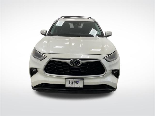 used 2021 Toyota Highlander car, priced at $33,691