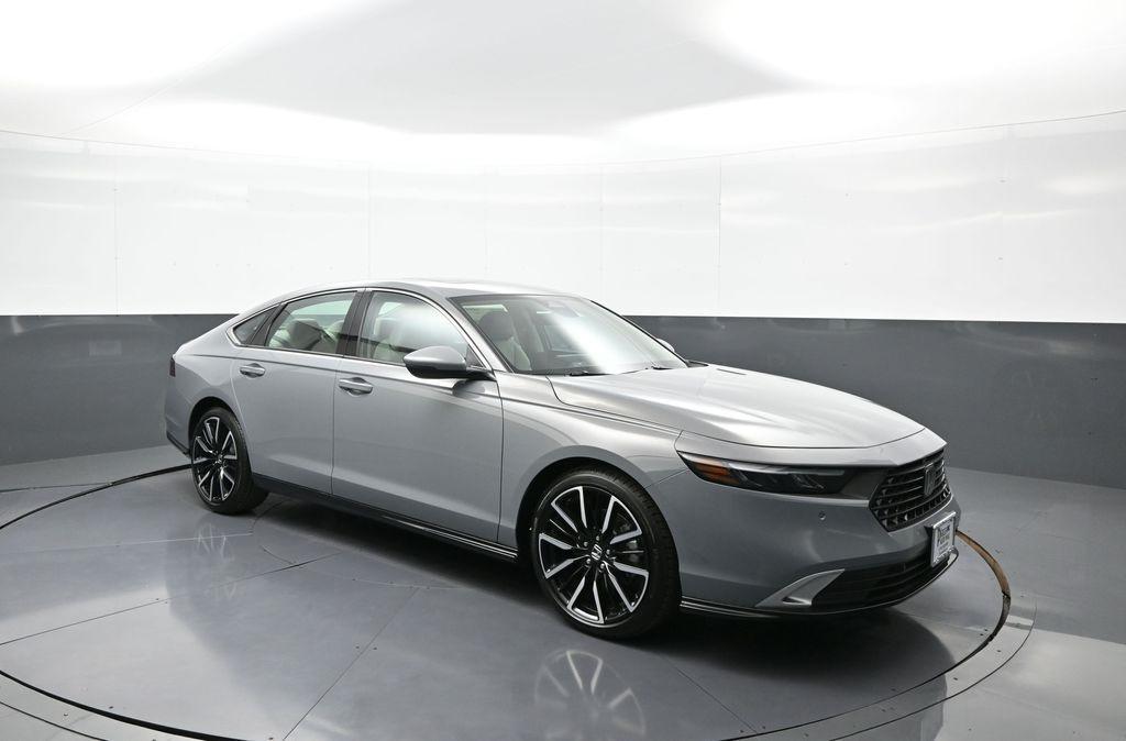 used 2025 Honda Accord Hybrid car, priced at $33,900