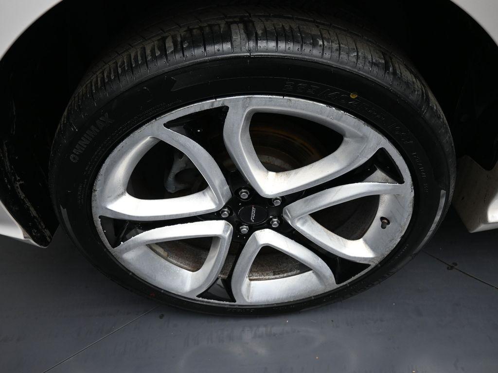 used 2013 Ford Edge car, priced at $10,000