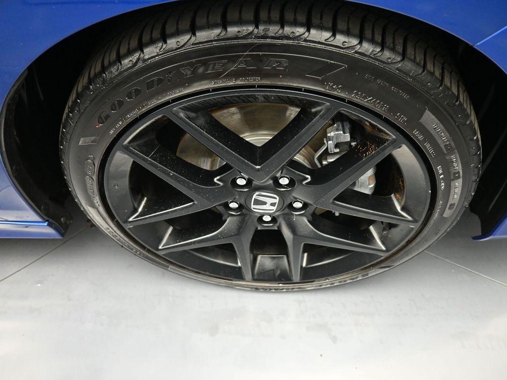 used 2024 Honda Civic Si car, priced at $27,900