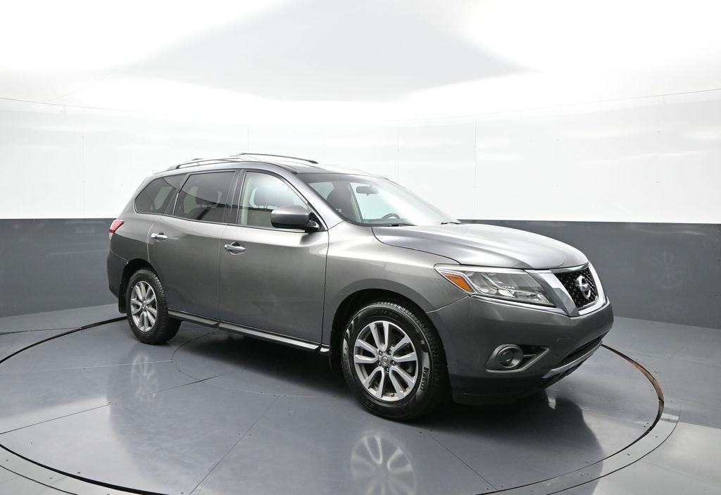 used 2016 Nissan Pathfinder car, priced at $11,900