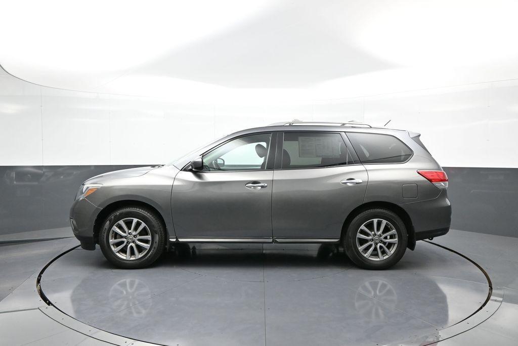 used 2016 Nissan Pathfinder car, priced at $11,400