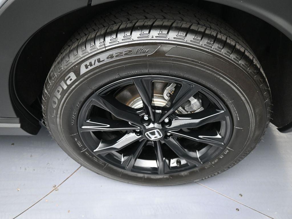 used 2025 Honda CR-V Hybrid car, priced at $33,000