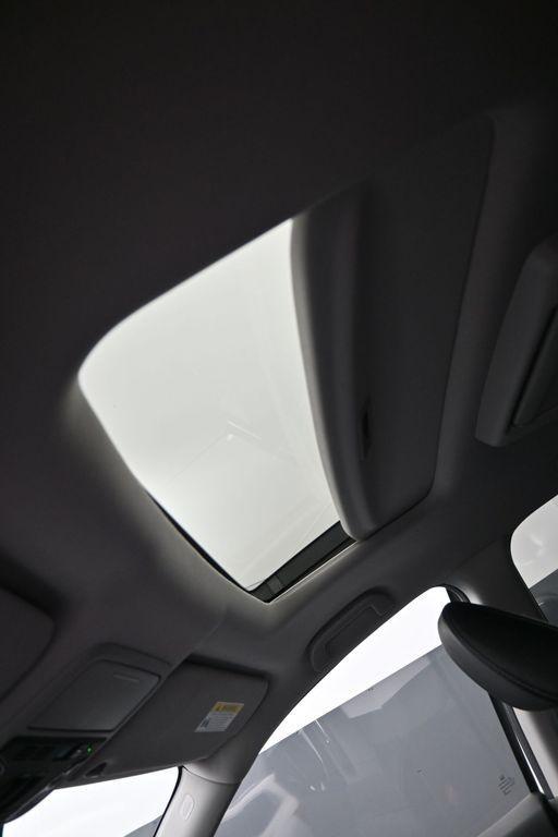 used 2022 Honda Pilot car, priced at $36,500