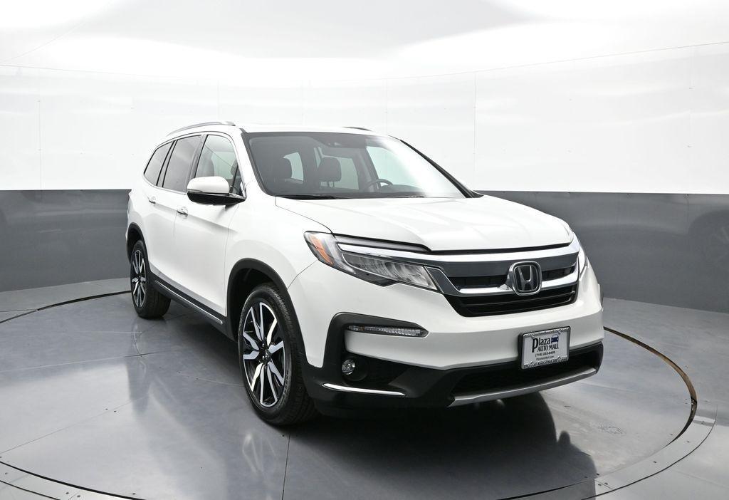 used 2022 Honda Pilot car, priced at $31,900