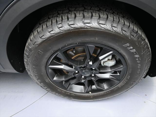 used 2025 Kia Sportage car, priced at $37,700
