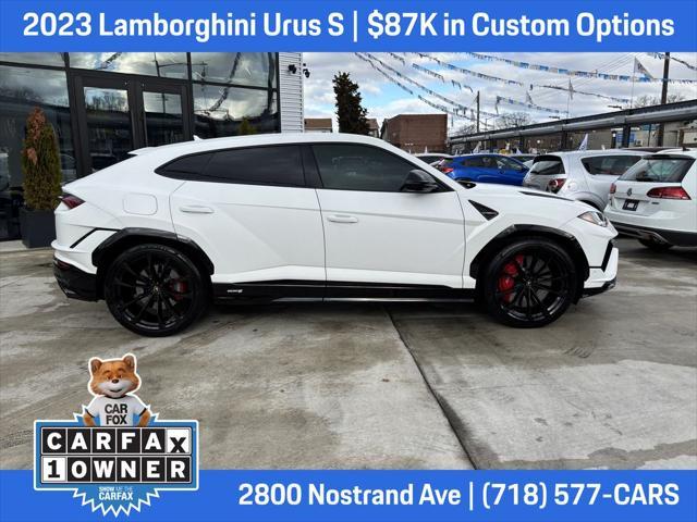 used 2023 Lamborghini Urus car, priced at $270,000