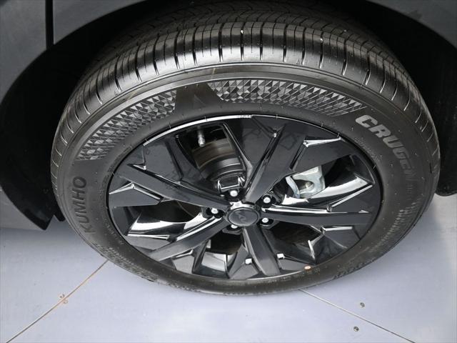new 2025 Kia Sportage car, priced at $35,215