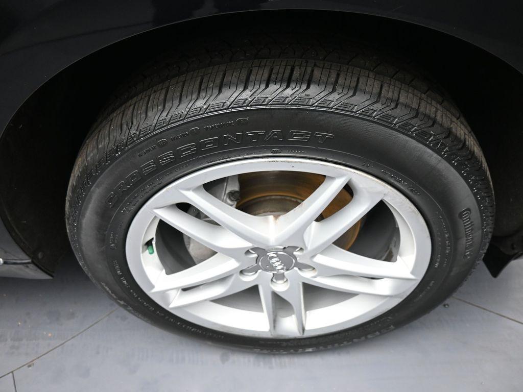 used 2014 Audi Q5 car, priced at $12,000