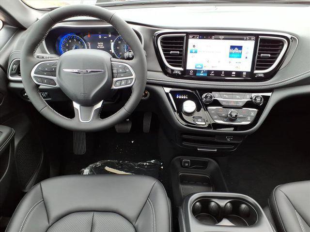 new 2026 Chrysler Pacifica car, priced at $44,025