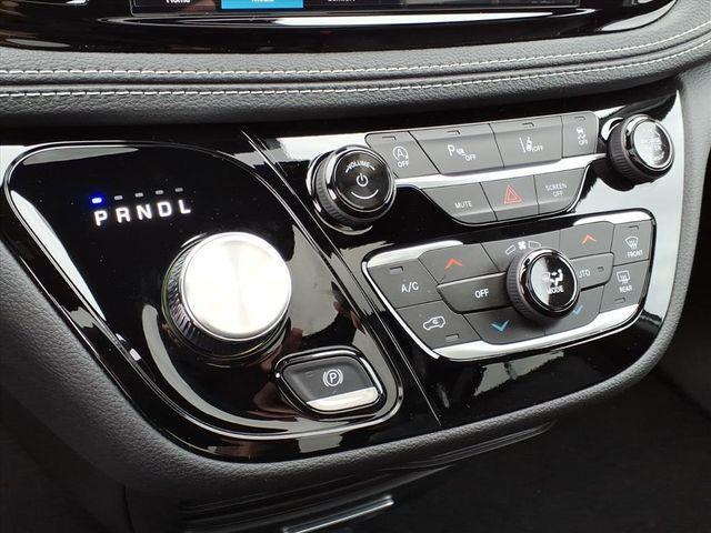 new 2026 Chrysler Pacifica car, priced at $44,025