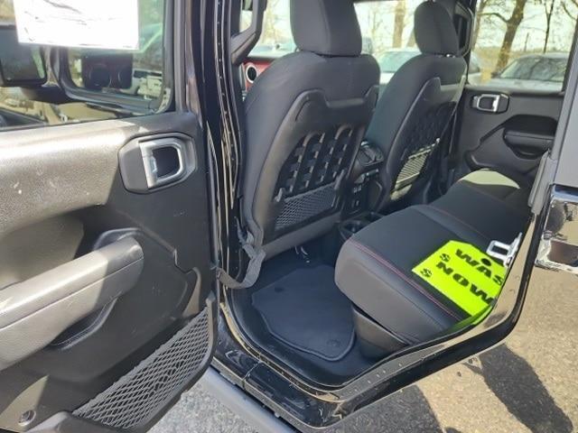 used 2022 Jeep Gladiator car, priced at $32,995