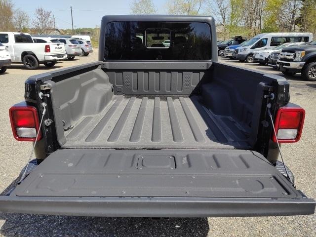 used 2022 Jeep Gladiator car, priced at $32,995