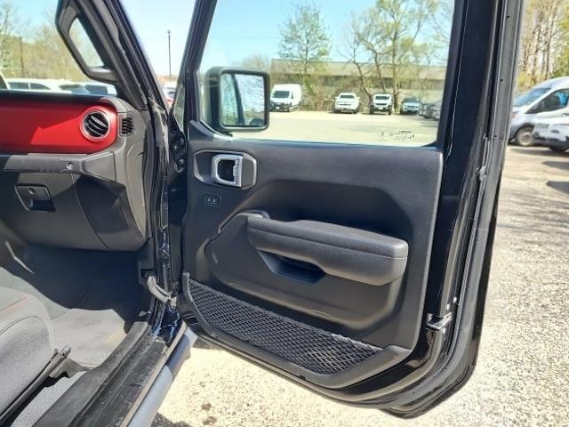 used 2022 Jeep Gladiator car, priced at $32,995