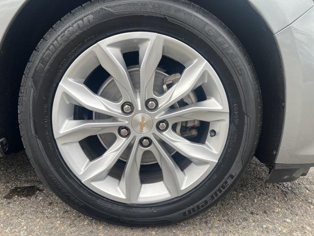 used 2023 Chevrolet Malibu car, priced at $16,995