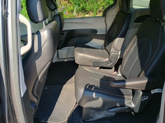 used 2018 Chrysler Pacifica car, priced at $11,425