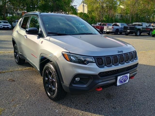 used 2023 Jeep Compass car, priced at $21,290