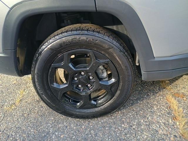 used 2023 Jeep Compass car, priced at $21,290