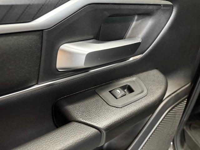 new 2025 Ram 1500 car, priced at $52,473