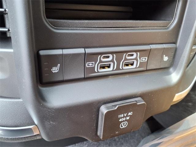 new 2025 Ram 1500 car, priced at $68,031
