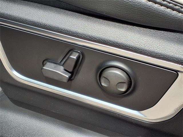 new 2025 Ram 1500 car, priced at $68,031
