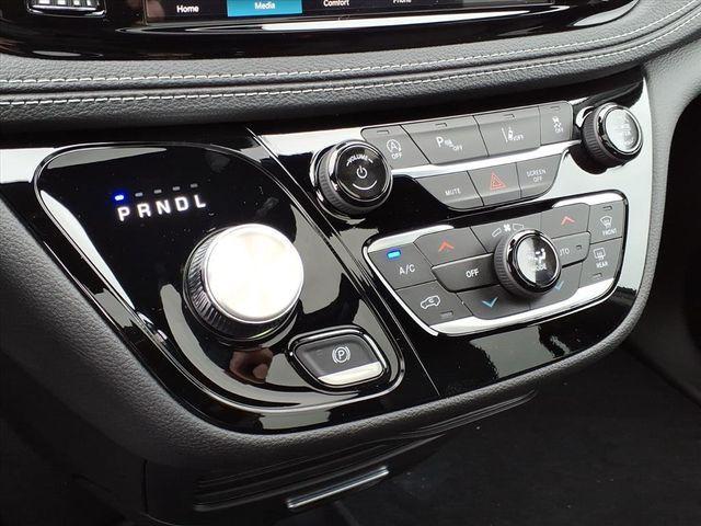 new 2026 Chrysler Pacifica car, priced at $43,530