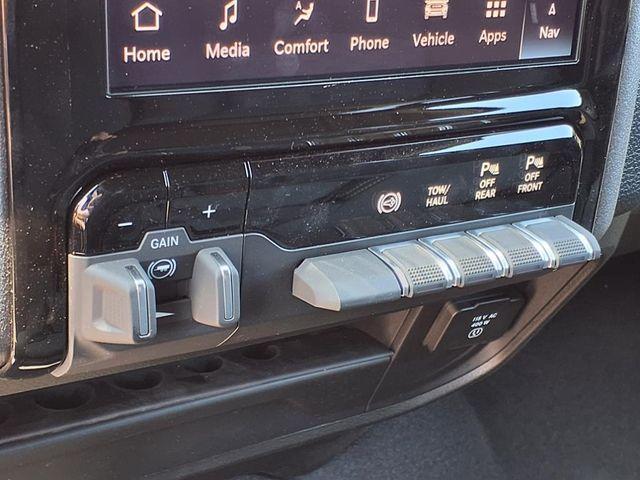 new 2025 Ram 2500 car, priced at $74,405