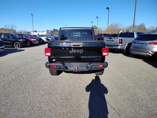 used 2021 Jeep Gladiator car, priced at $27,999