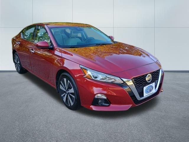 used 2022 Nissan Altima car, priced at $19,900