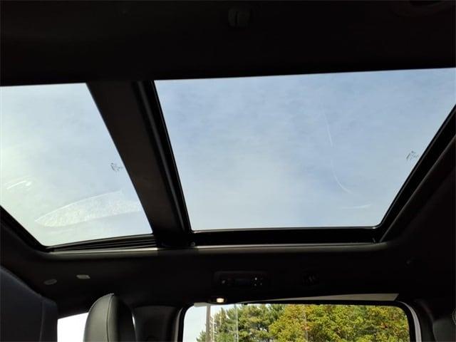 new 2026 Chrysler Pacifica car, priced at $46,035