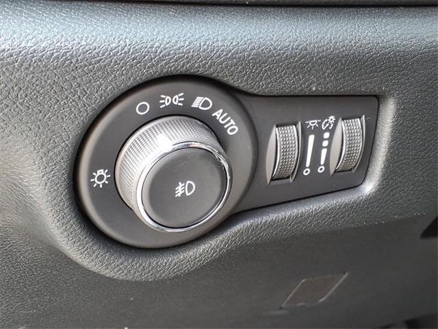 new 2026 Chrysler Pacifica car, priced at $46,035