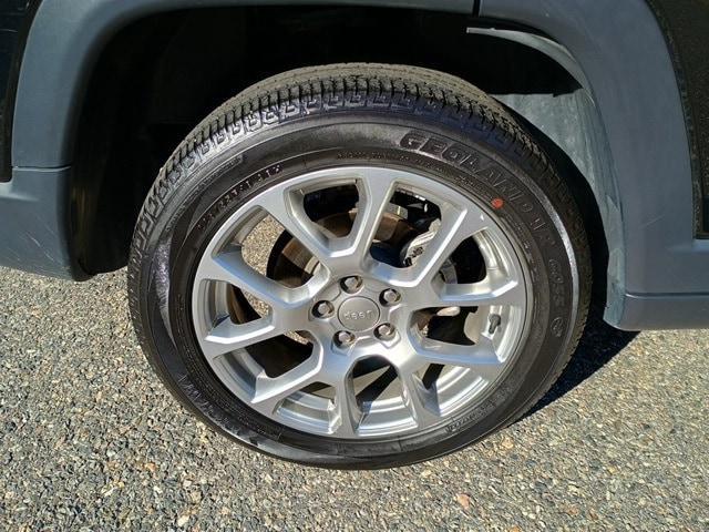 used 2022 Jeep Compass car, priced at $20,695