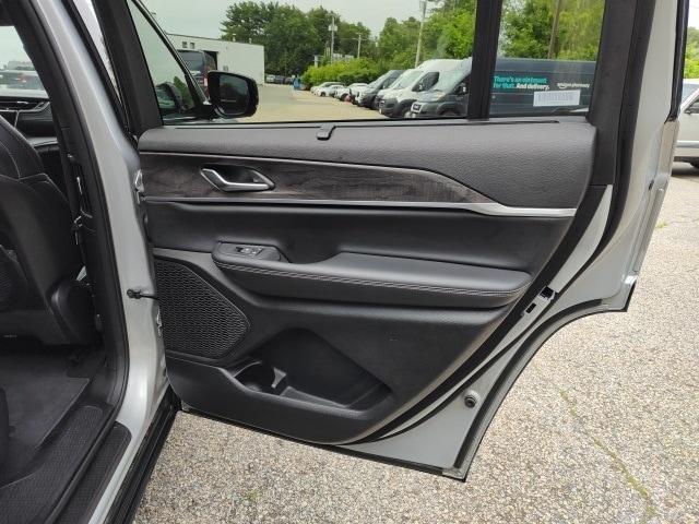 used 2024 Jeep Grand Cherokee L car, priced at $35,900