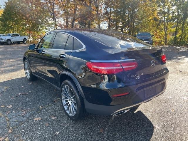 used 2019 Mercedes-Benz GLC 300 car, priced at $19,675