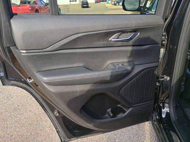 used 2024 Jeep Grand Cherokee car, priced at $31,704