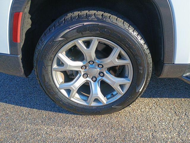 used 2022 Jeep Wagoneer car, priced at $38,999