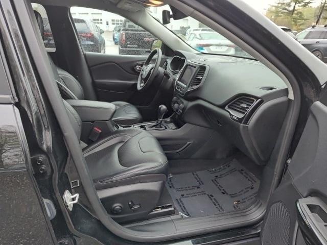 used 2023 Jeep Cherokee car, priced at $22,795