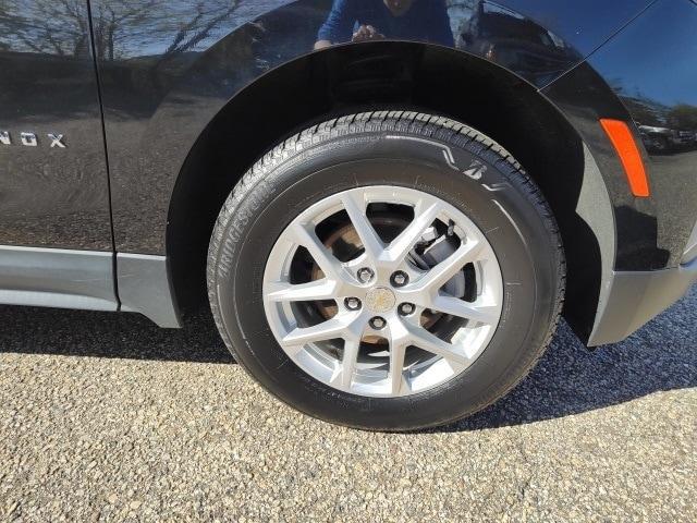 used 2024 Chevrolet Equinox car, priced at $22,995