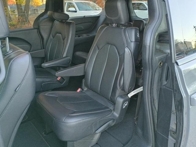 used 2022 Chrysler Pacifica car, priced at $26,995