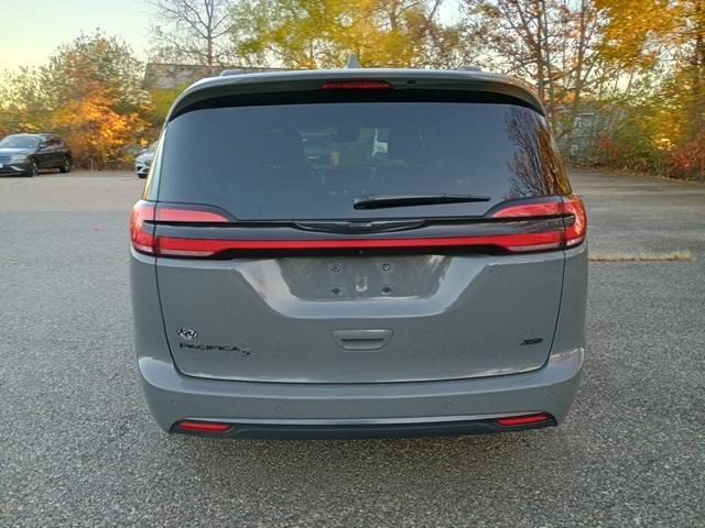 used 2022 Chrysler Pacifica car, priced at $26,995