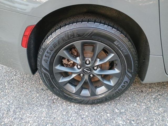 used 2022 Chrysler Pacifica car, priced at $26,995