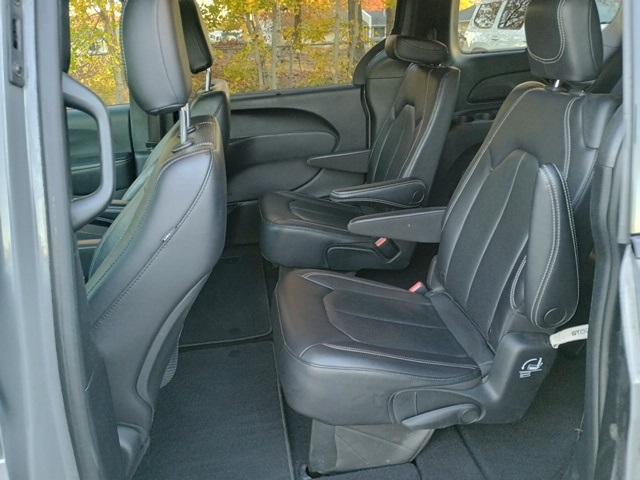 used 2022 Chrysler Pacifica car, priced at $26,995