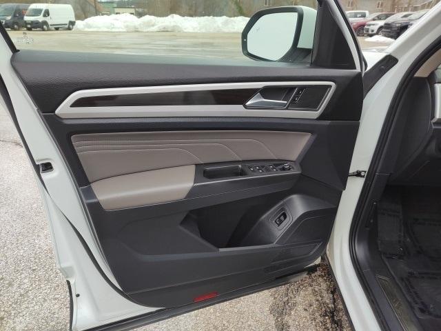 used 2022 Volkswagen Atlas car, priced at $24,495
